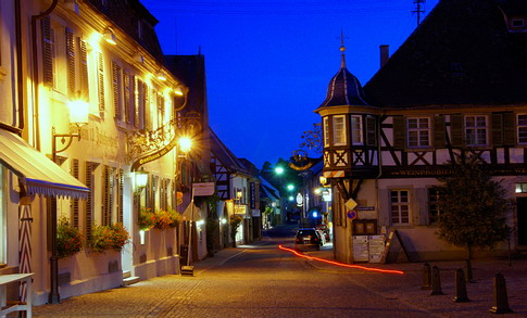 Городок Дайдесхайм  ночью (Германия)